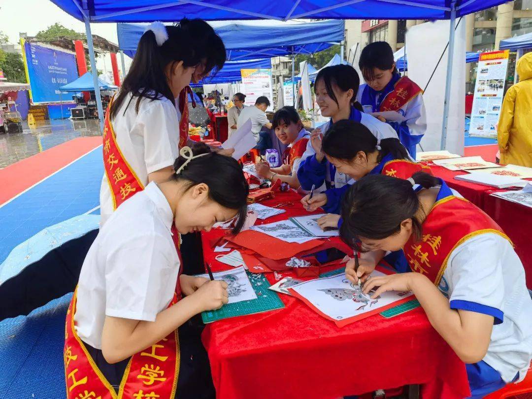 铂金行业喜讯连连，精彩动态不容错过